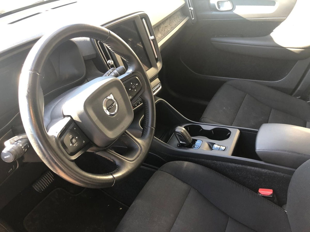 Volvo XC40 D3 AWD Geartronic Momentum (10)