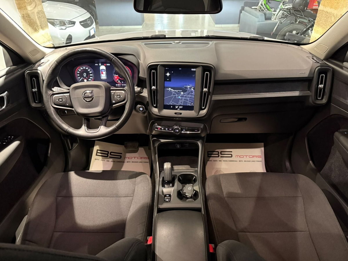 Volvo XC40 D3 Geartronic Business (10)