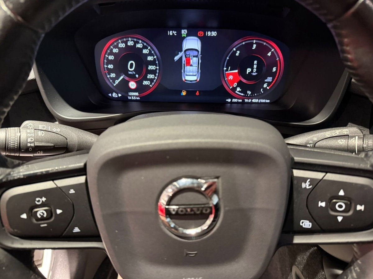 Volvo XC40 D3 Geartronic Business (11)