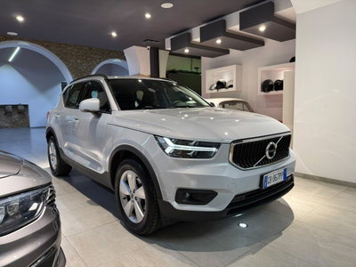 Volvo XC40 D3 Geartronic Business (2)
