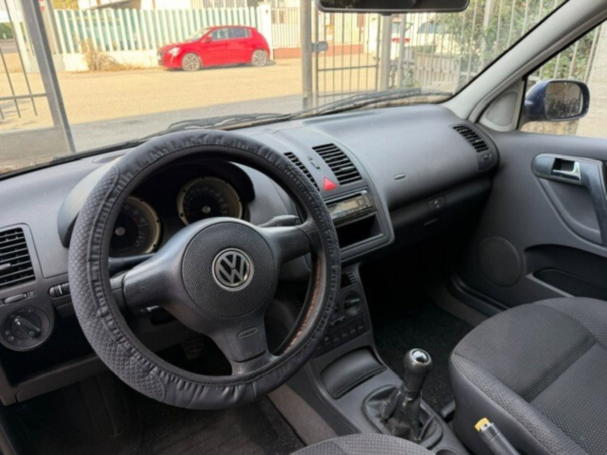 Volkswagen Polo 1.0 cat 3 porte Air (8)