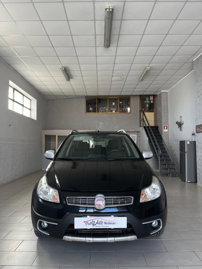 Fiat Sedici 2.0 MJT 16V DPF 4x4 Dynamic (2)