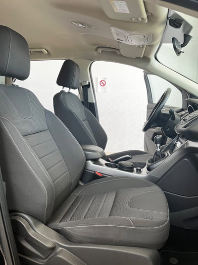 Ford Kuga 2.0 TDCI 120 CV S&S 2WD Business N1 (7)