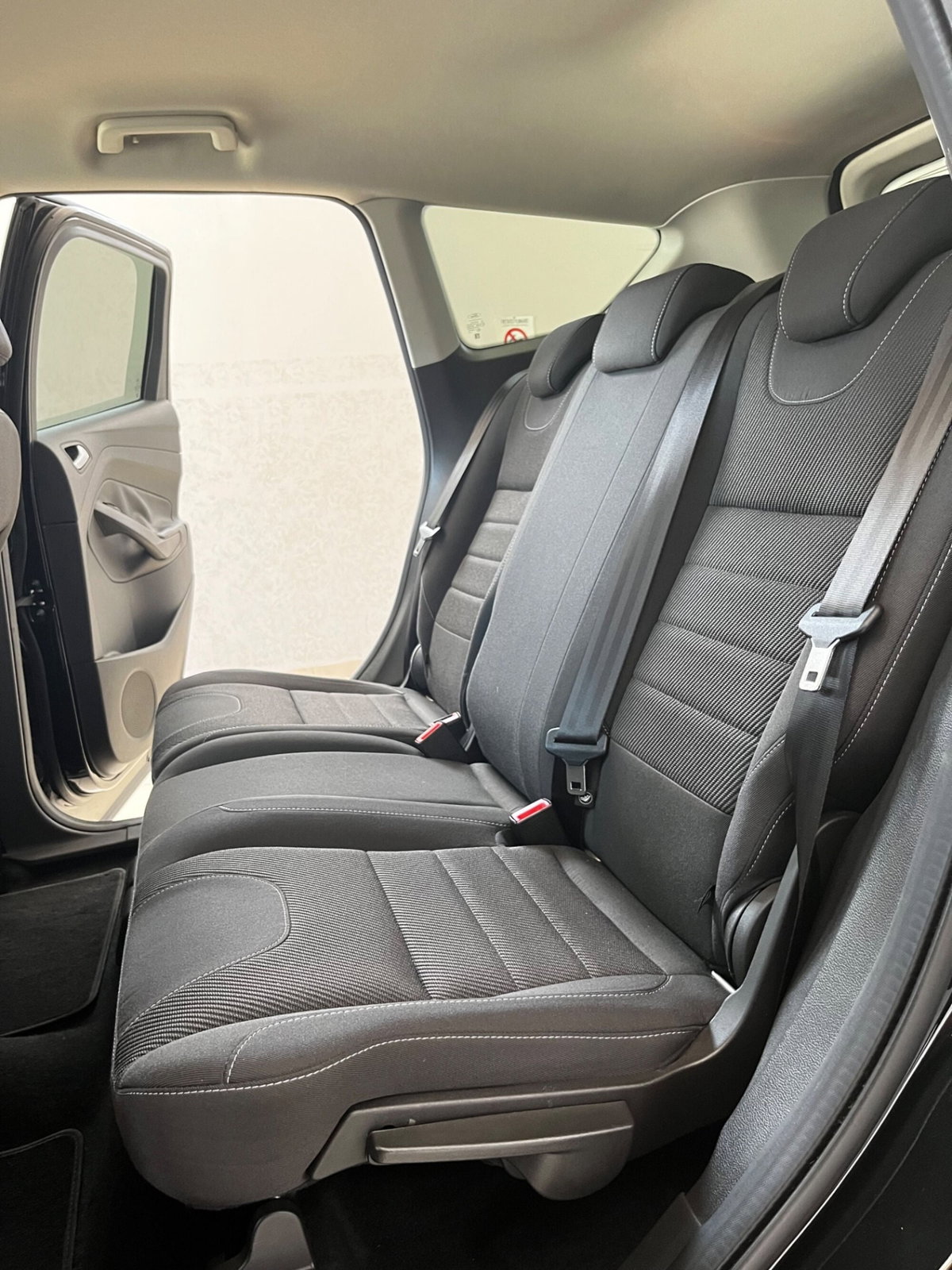 Ford Kuga 2.0 TDCI 120 CV S&S 2WD Business N1 (9)