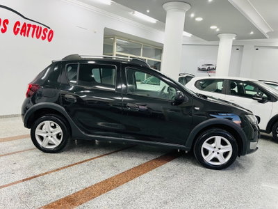 Dacia Sandero Stepway 1.5 dCi 8V 90CV (3)