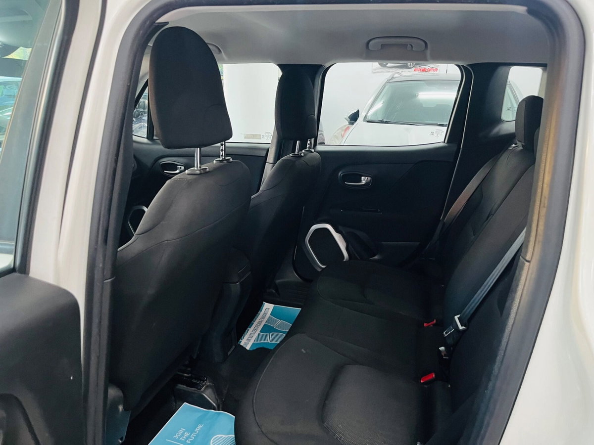 Jeep Renegade 1.6 Mjt Sport (13)