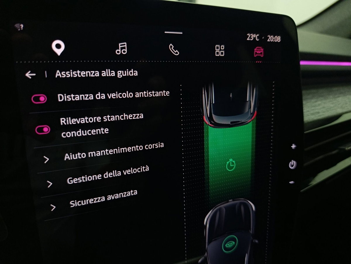 Renault Austral 1.2 full hybrid Techno 200cv auto (14)