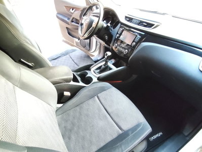 Nissan Qashqai 1.5 dCi Tekna (12)