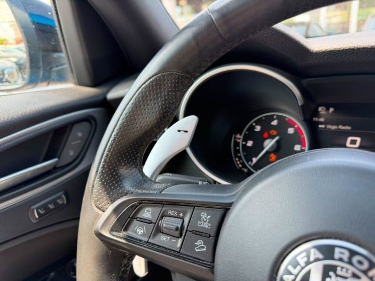 Alfa Romeo Stelvio Stelvio 2.2 Turbodiesel 210 CV AT8 Q4 Veloce (11)
