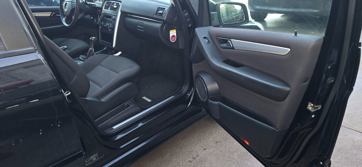 Mercedes-Benz Classe B 180 NGT BlueEFFICIENCY (20)