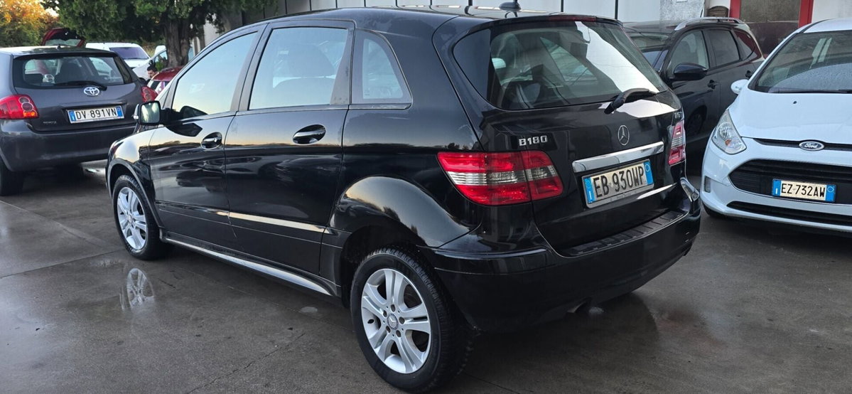 Mercedes-Benz Classe B 180 NGT BlueEFFICIENCY (5)