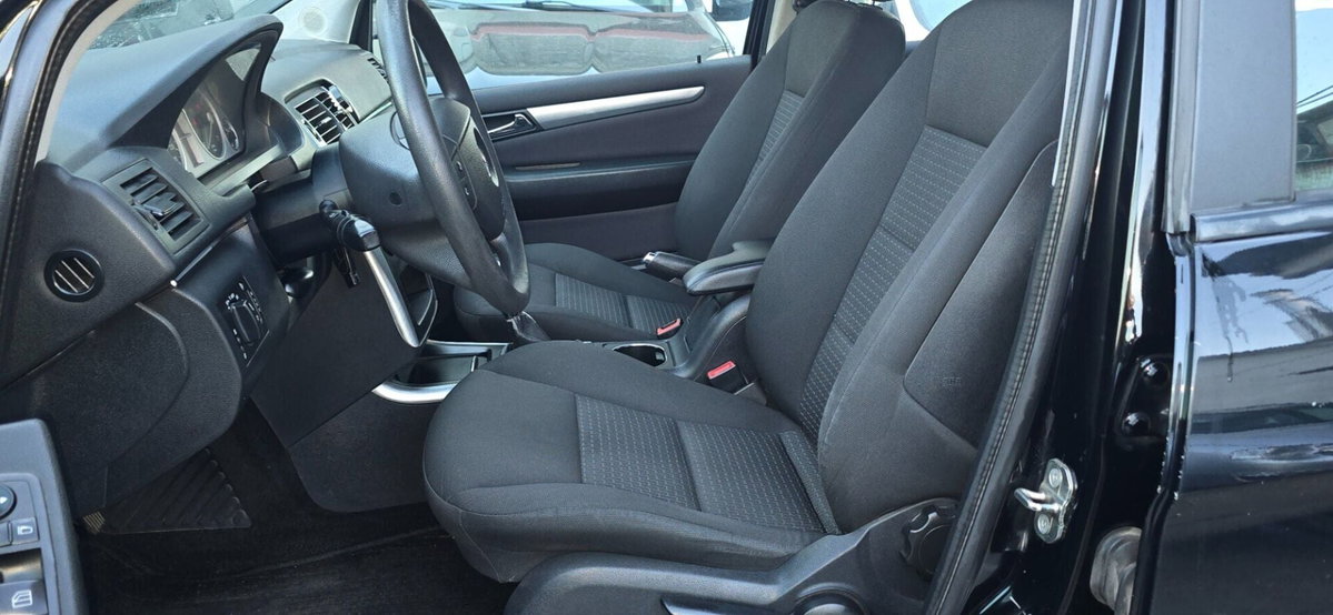 Mercedes-Benz Classe B 180 NGT BlueEFFICIENCY (8)