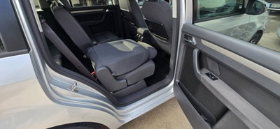 Volkswagen Touran TDI 105CV DPF Conceptline (18)