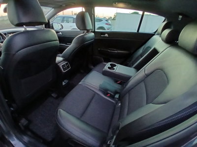 Kia Sportage 1.7 CRDI 2WD Class (15)