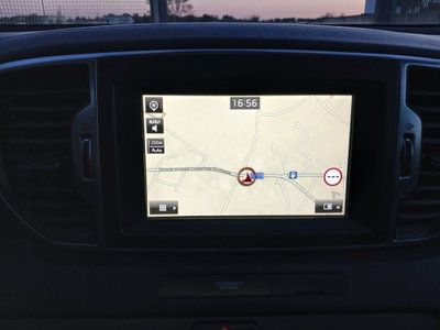 Kia Sportage 1.7 CRDI 2WD Class (6)