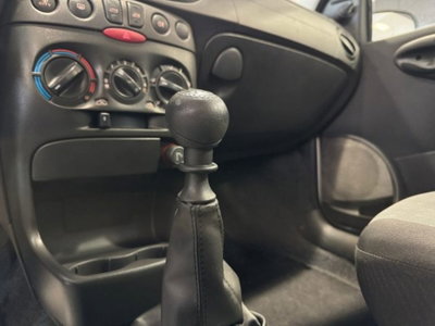 Fiat Punto 1.2 3 porte Active (5)