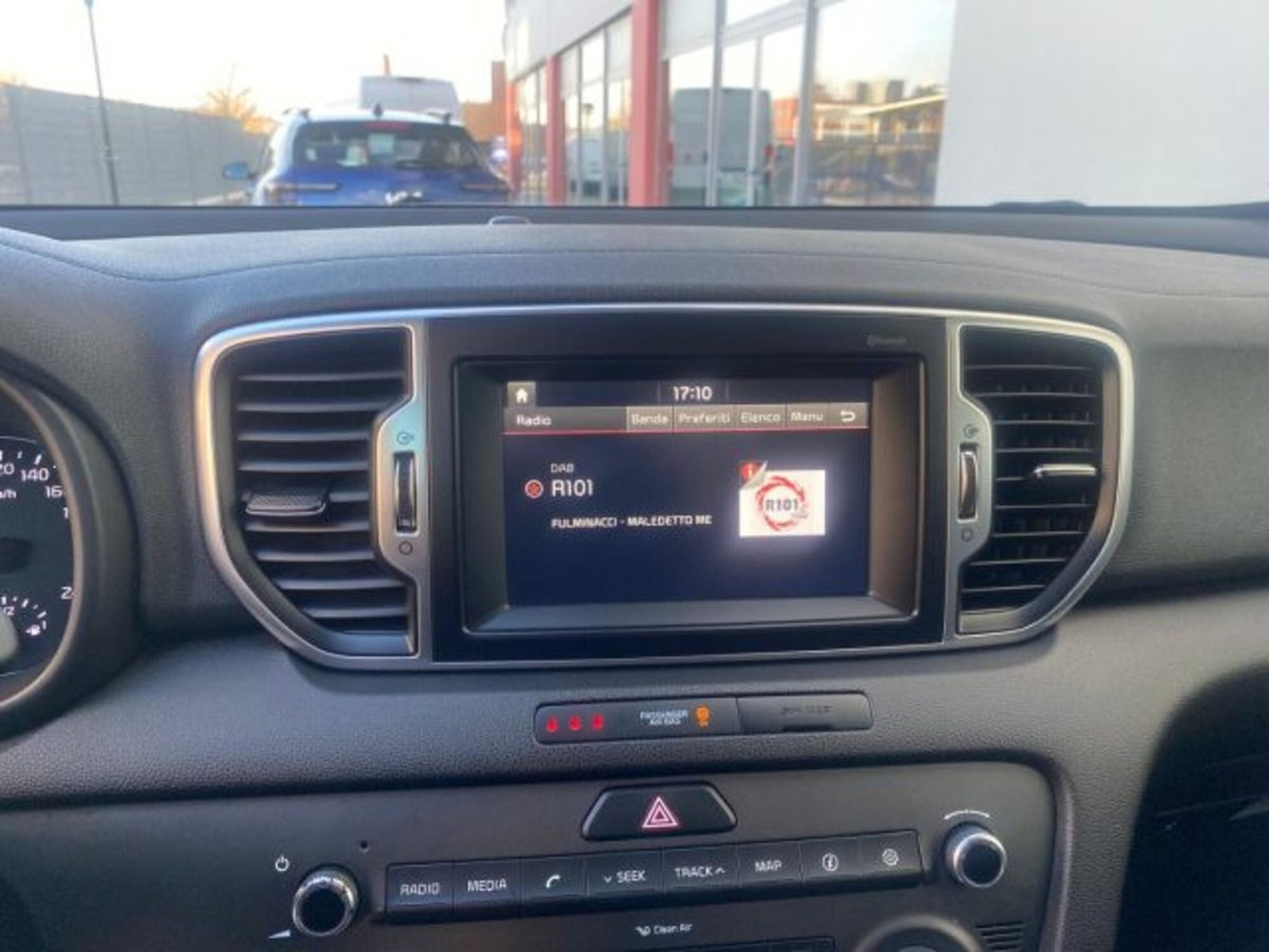 Kia Sportage 1.7 CRDI 2WD Active (14)