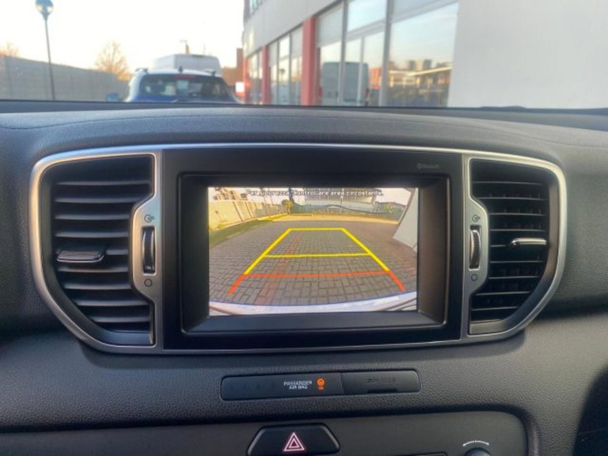 Kia Sportage 1.7 CRDI 2WD Active (16)