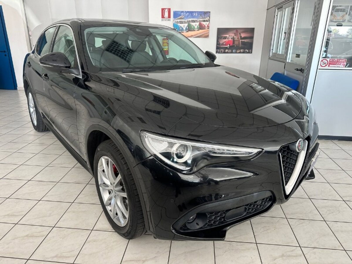 Alfa Romeo Stelvio Stelvio 2.2 Turbodiesel 210 CV AT8 Q4 Executive (2)