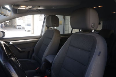 Volkswagen Touran 1.6 TDI Comfortline (16)
