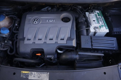 Volkswagen Touran 1.6 TDI Comfortline (19)