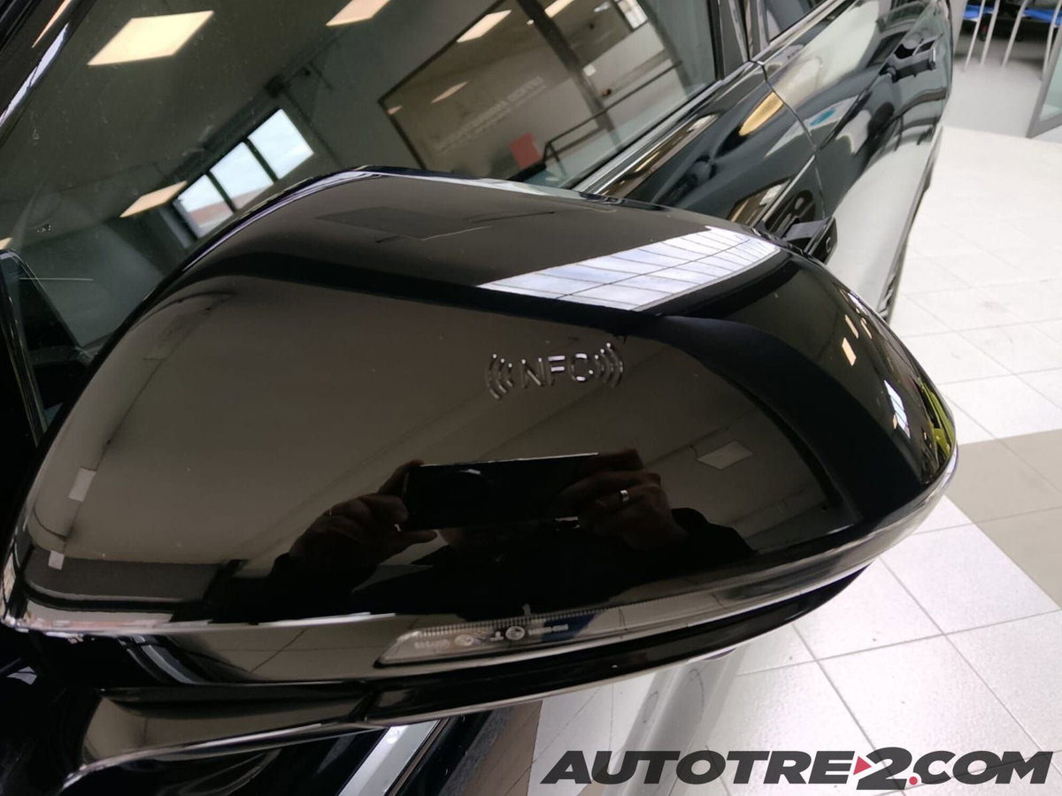 Omoda Omoda 9 SHS-P 1.5 tgdi phev Premium i-awd dht (12)