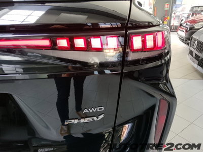 Omoda Omoda 9 SHS-P 1.5 tgdi phev Premium i-awd dht (6)