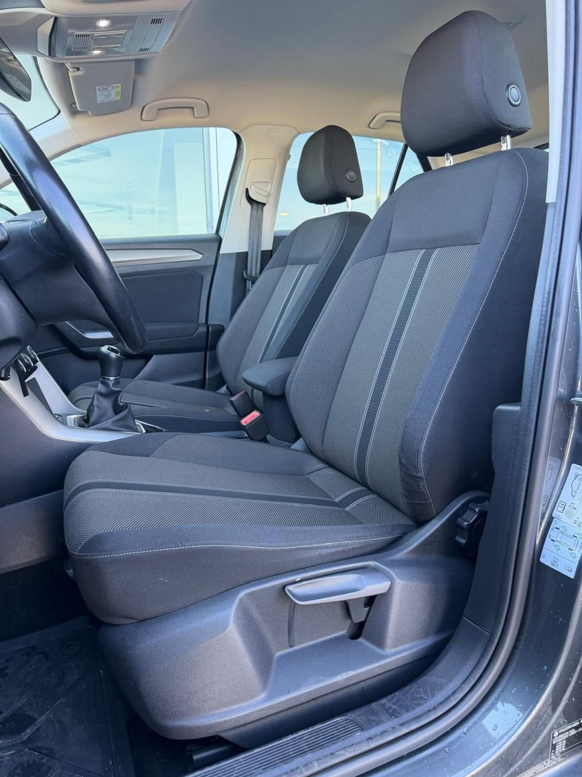 Volkswagen T-Roc 1.0 TSI Style (7)