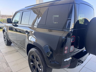 Land Rover Defender 110 3.0d mhev X-Dynamic SE awd 250cv auto 7p.ti (18)