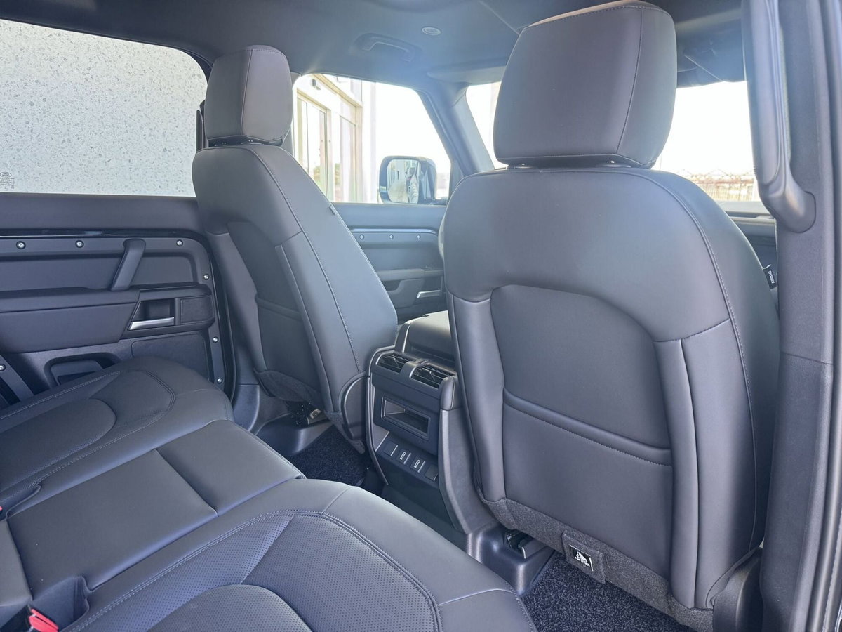 Land Rover Defender 110 3.0d mhev X-Dynamic SE awd 250cv auto 7p.ti (20)
