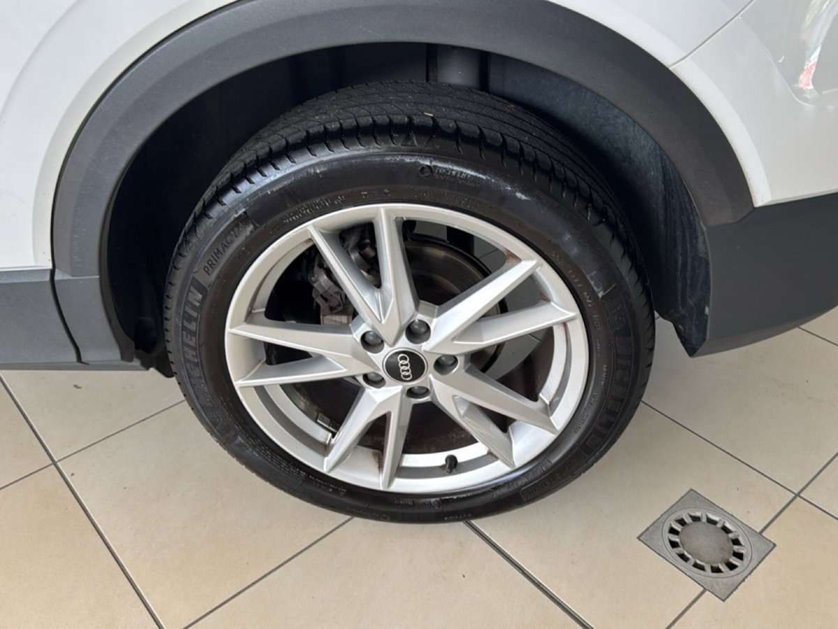 Audi Q2 35 1.5 tfsi Business Advanced s-tronic (10)