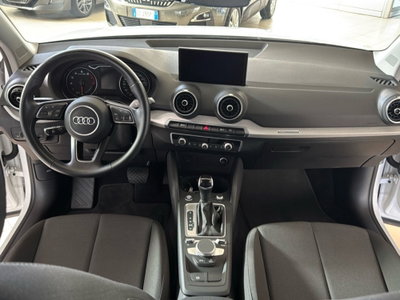 Audi Q2 35 1.5 tfsi Business Advanced s-tronic (14)