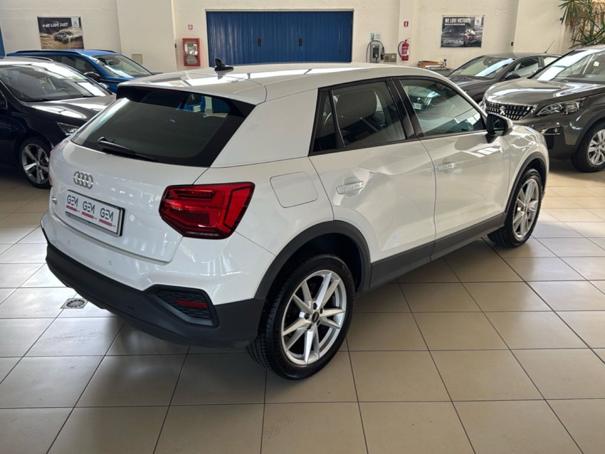 Audi Q2 35 1.5 tfsi Business Advanced s-tronic (5)