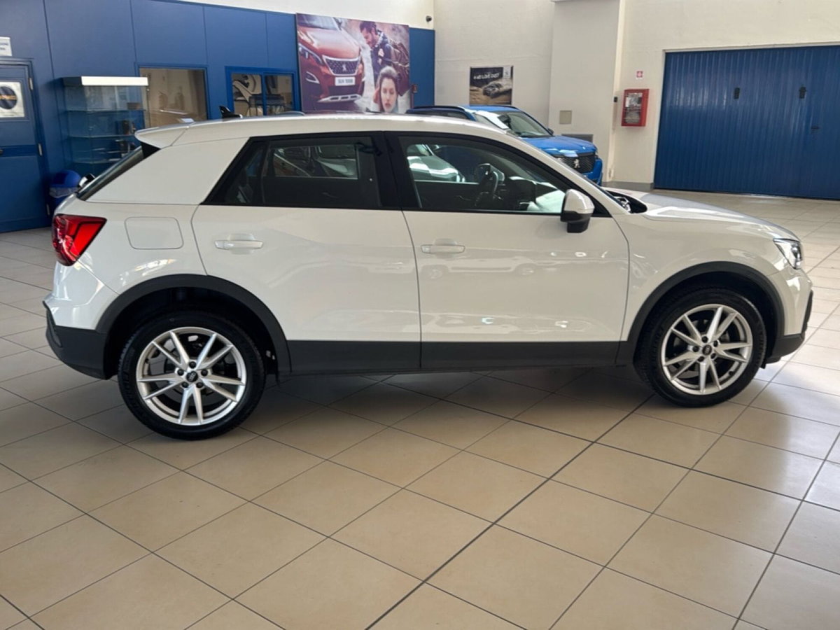 Audi Q2 35 1.5 tfsi Business Advanced s-tronic (6)