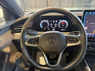 Volkswagen Passat 2.0 tdi scr R-Line 4motion 193cv dsg (17)