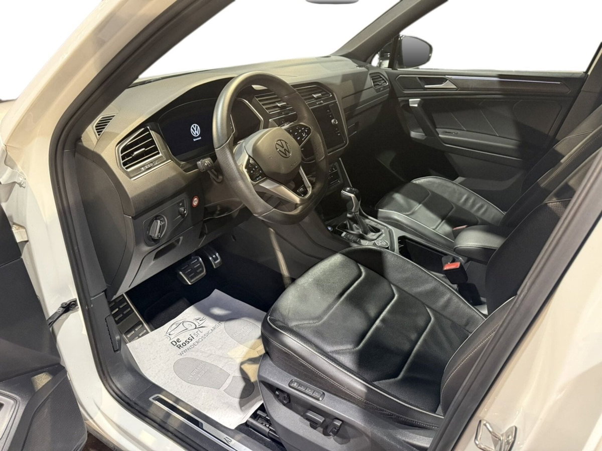 Volkswagen Tiguan 2.0 TSI DSG 4MOTION R-Line (7)