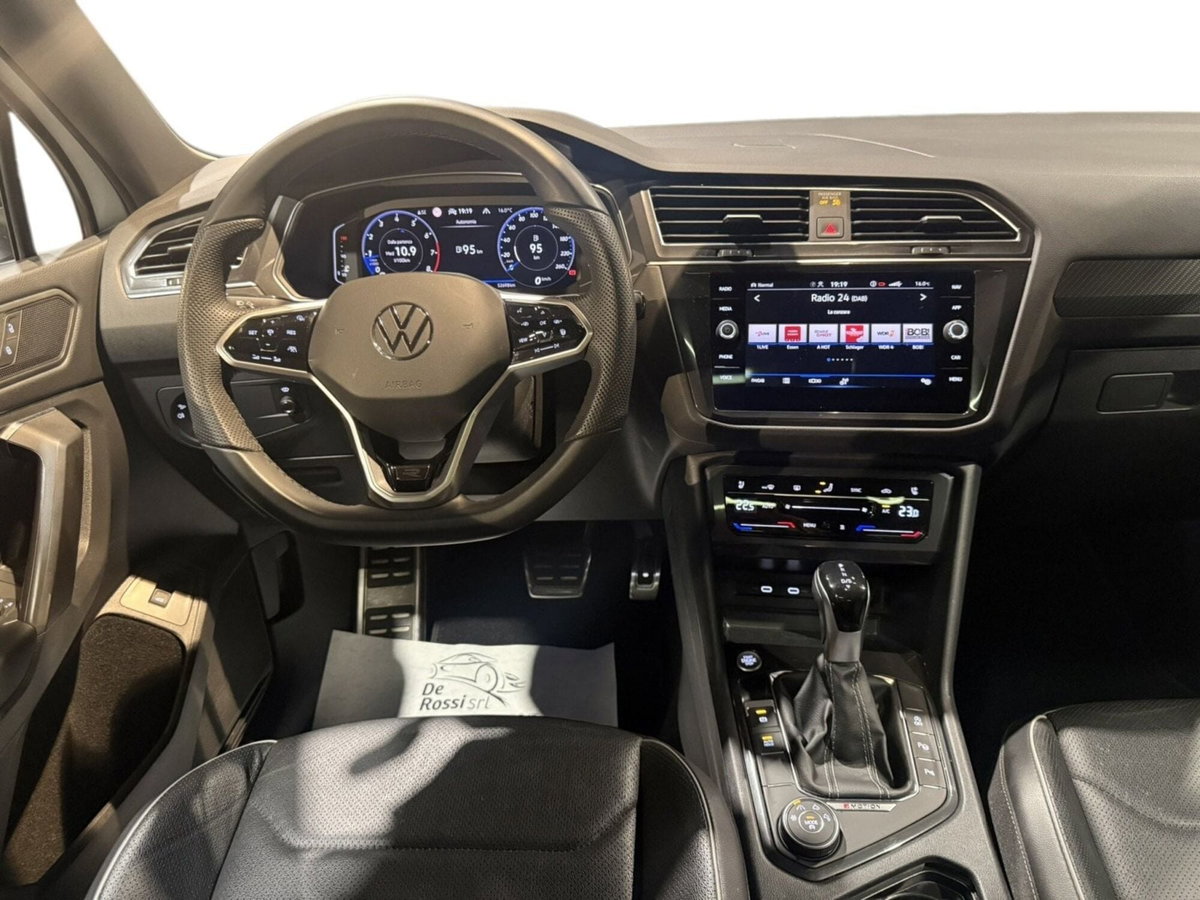 Volkswagen Tiguan 2.0 TSI DSG 4MOTION R-Line (8)