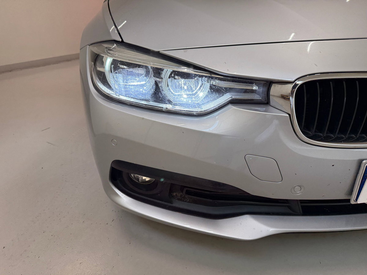 BMW Serie 3 Touring 320d  Business Advantage (15)