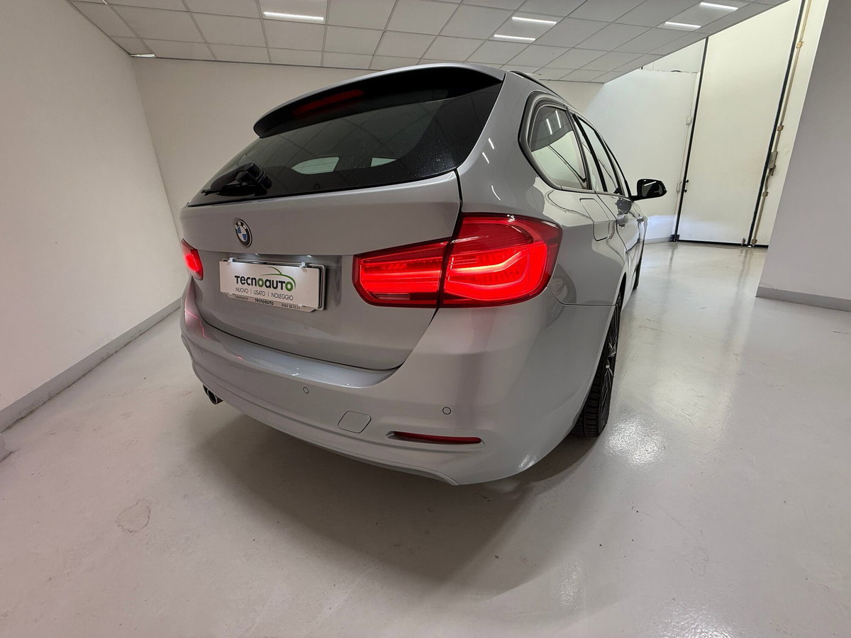 BMW Serie 3 Touring 320d  Business Advantage (16)