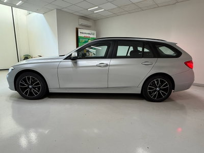 BMW Serie 3 Touring 320d  Business Advantage (8)