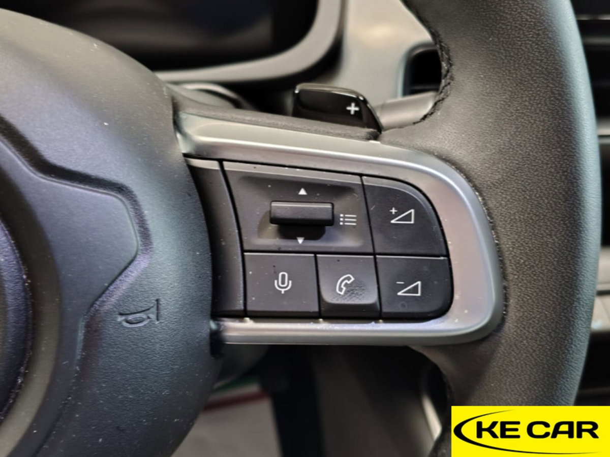 Jeep Avenger full-electric Summit fwd 156cv auto (12)