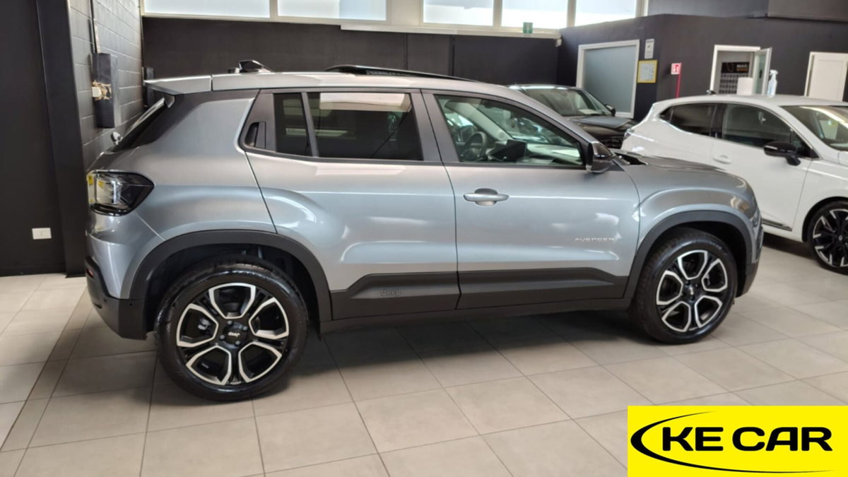 Jeep Avenger full-electric Summit fwd 156cv auto (3)