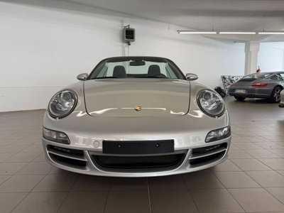Porsche 911 Cabrio Carrera 4 (2)