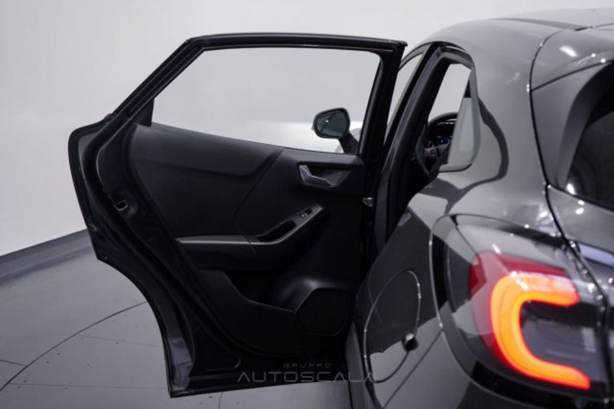 Ford Puma 1.0 EcoBoost Hybrid 125 CV S&S aut. Titanium X (18)
