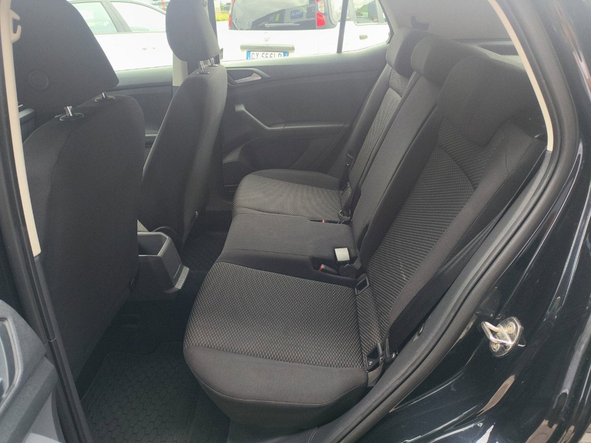 Volkswagen T-Cross 1.6 TDI SCR Urban BMT (12)