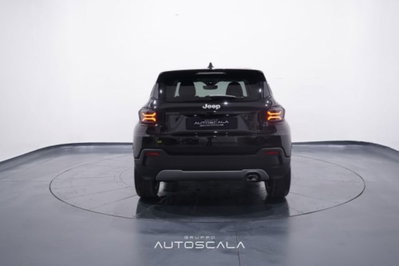 Jeep Avenger 1.2 turbo e-hybrid mhev Summit fwd 110cv edct6 (5)