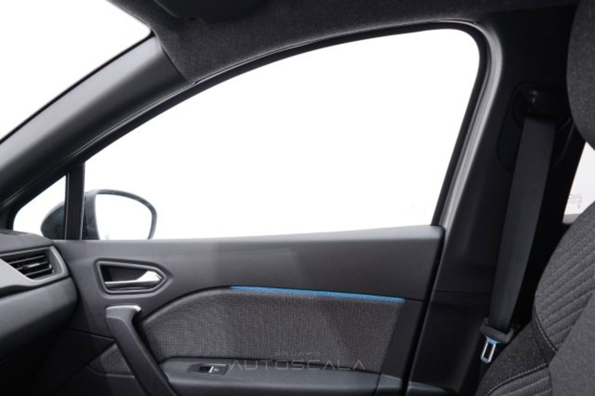 Renault Captur 1.2 eco-g Techno 120cv (20)