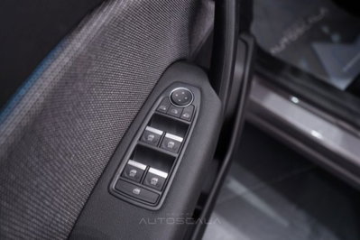 Renault Captur 1.2 eco-g Techno 120cv (10)