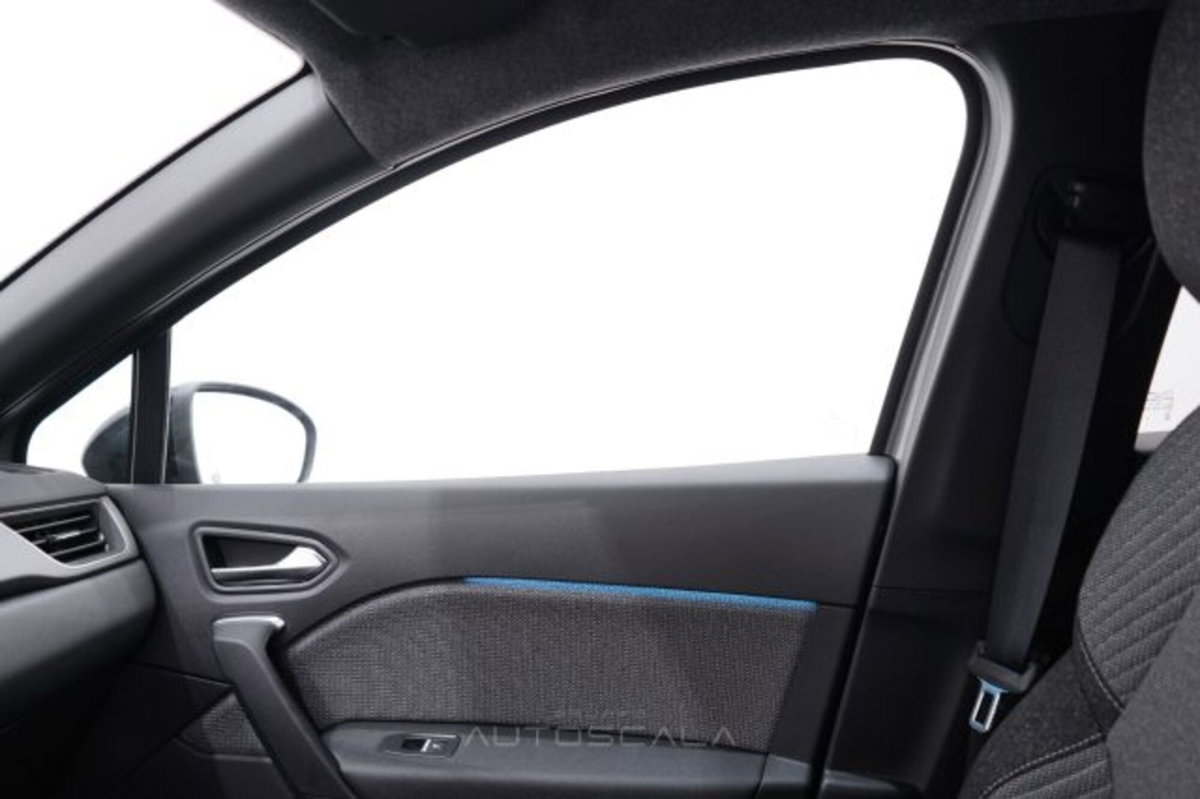 Renault Captur 1.2 eco-g Techno 120cv (20)