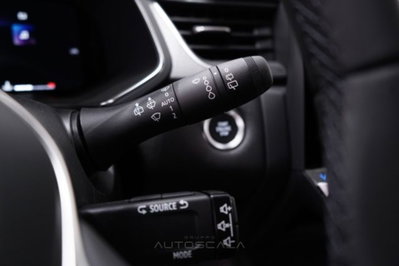 Renault Captur 1.2 eco-g Techno 120cv (17)